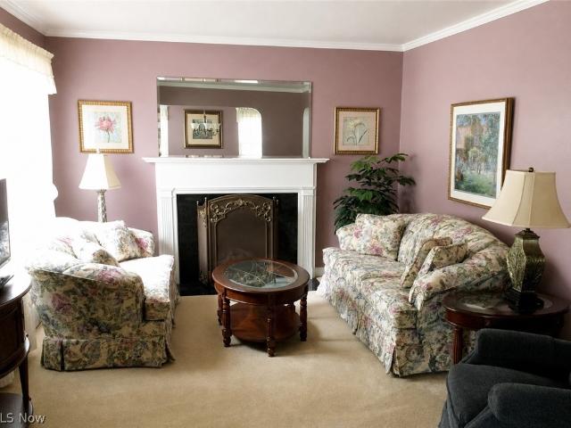 House for sale in Poland, Ohio