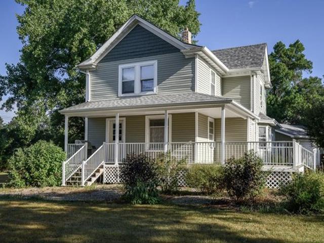 House for sale in Oliver, North Dakota