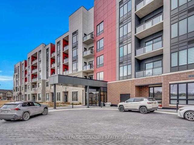 Townhouse for rent in Oakville