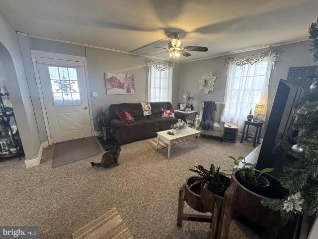 House for sale in Burnham, Pennsylvania