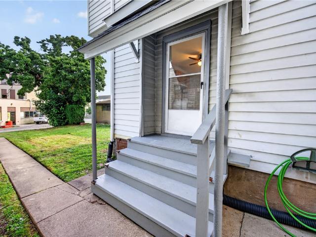 House for sale in Carnegie, Pennsylvania