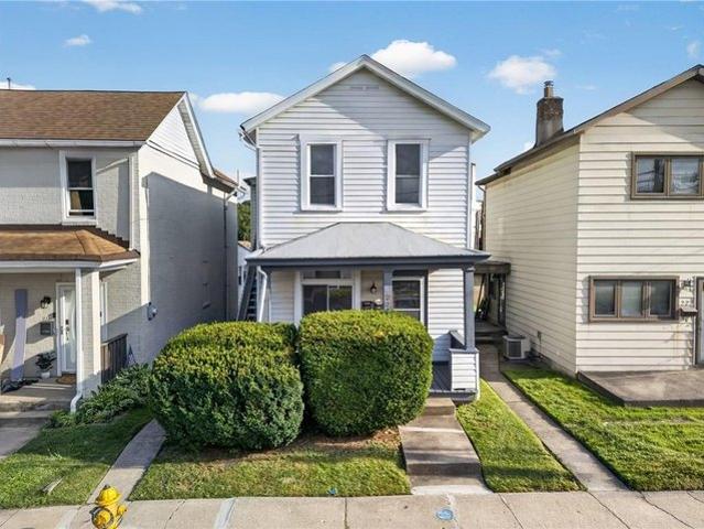 House for sale in Carnegie, Pennsylvania