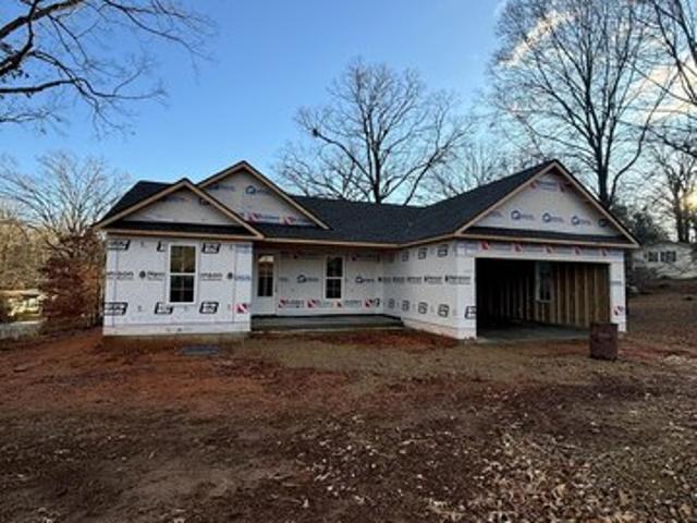 House for sale in Landrum, South Carolina