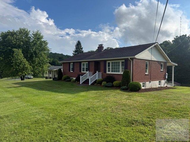 House for sale in Bluefield, West Virginia