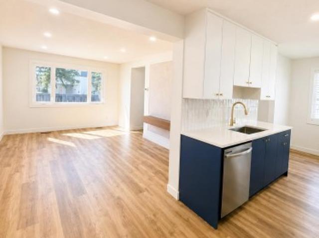 Townhouse for sale in Wedgewood, Alberta