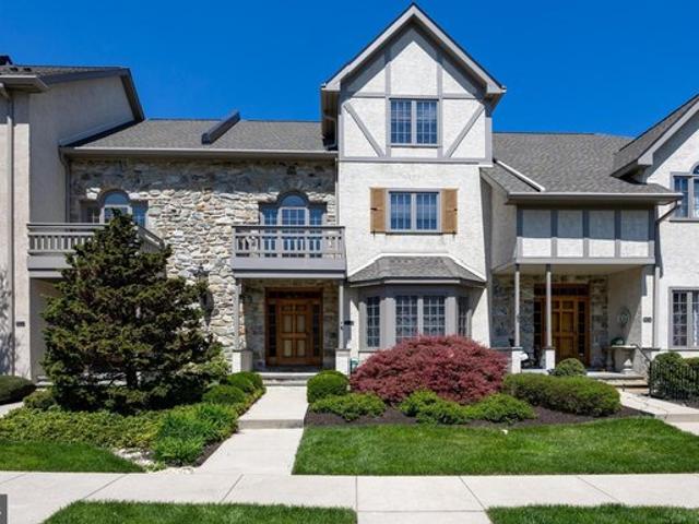 Townhouse for sale in Chester, Pennsylvania