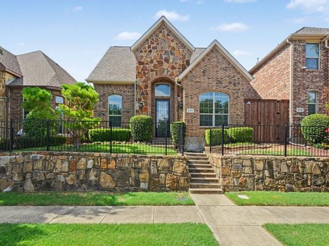 House for sale in Denton, Texas