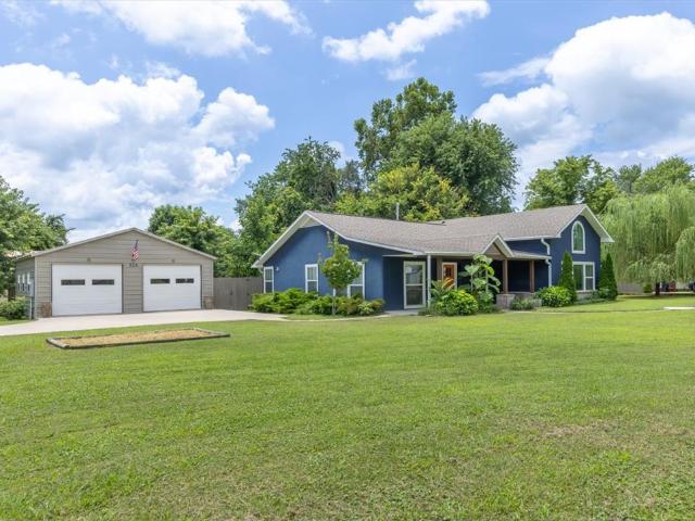 House for sale in Ark