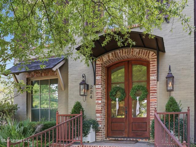 Townhouse for sale in Ridgeland, Madison County