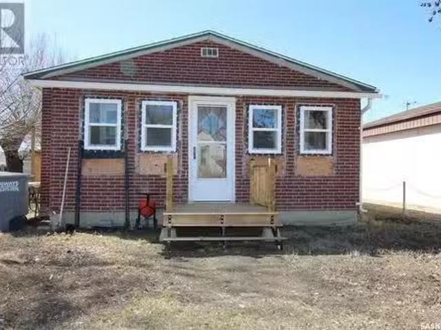 House for sale in Eastend, Saskatchewan