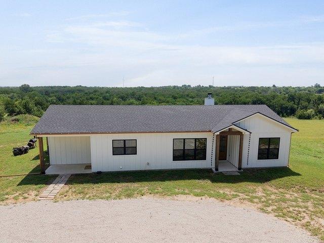 House for sale in Hubbard, Texas