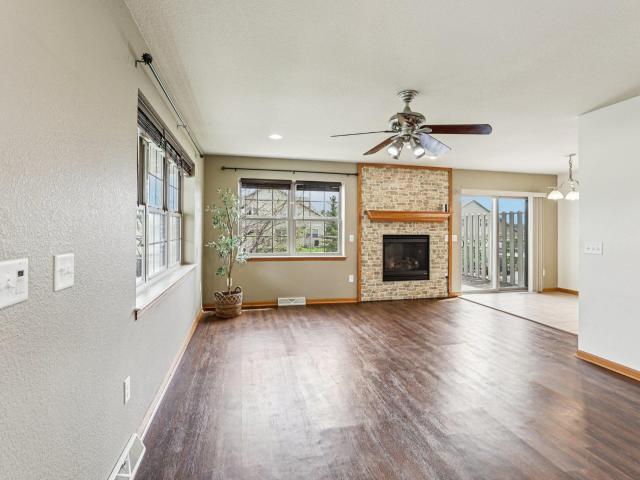 Condo for sale in Fall River, Wisconsin