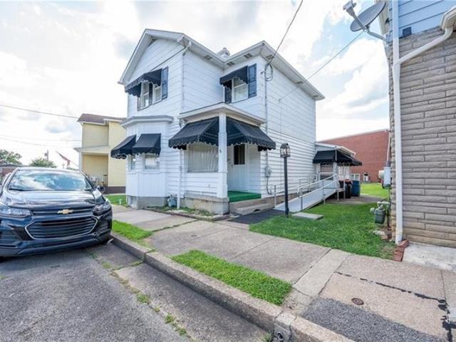 House for sale in Latrobe, Pennsylvania