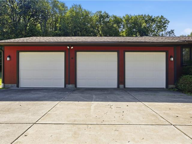 House for sale in Edinburg, Pennsylvania