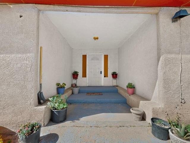 House for sale in Bernalillo, New Mexico