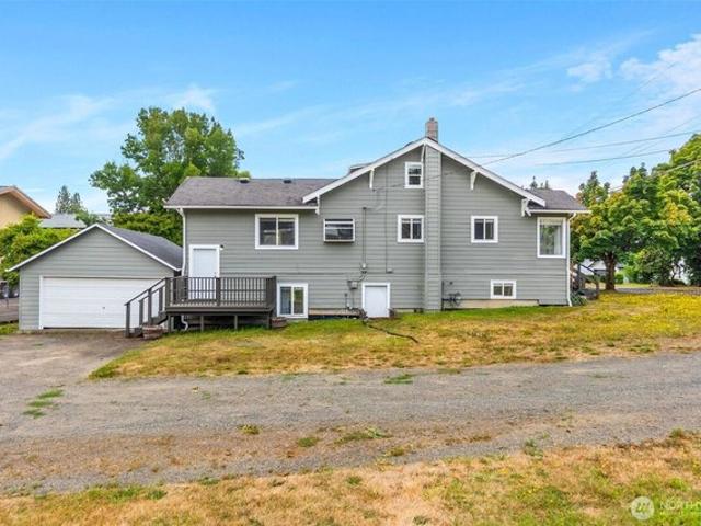House for sale in Montesano, Washington