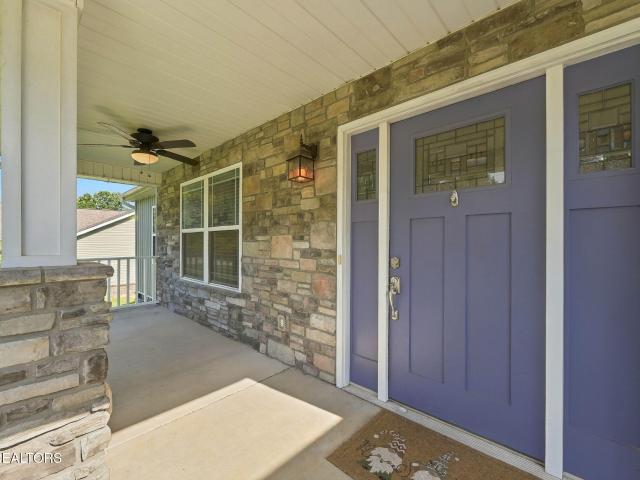 House for sale in Walnut Pointe, Maynardville