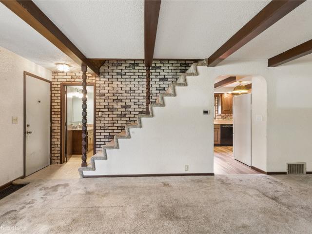 House for sale in Guthrie, Iowa