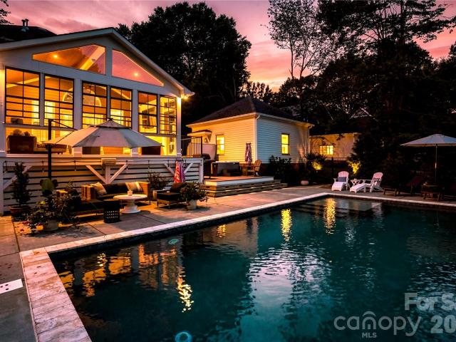 House for sale in Mecklenburg, North Carolina