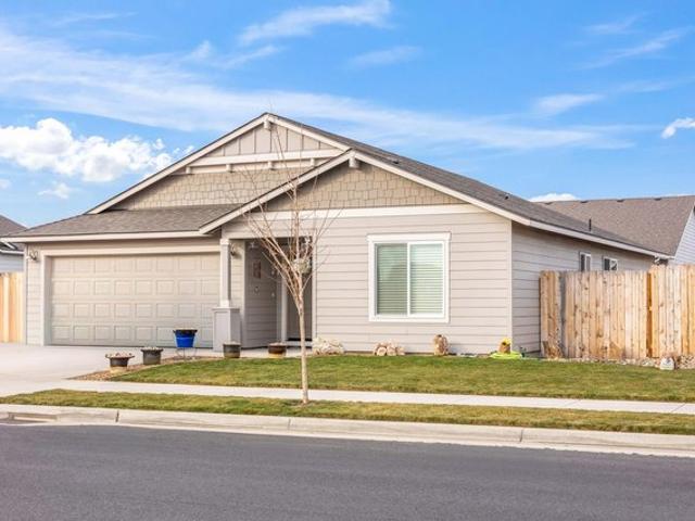 House for sale in Oregonia