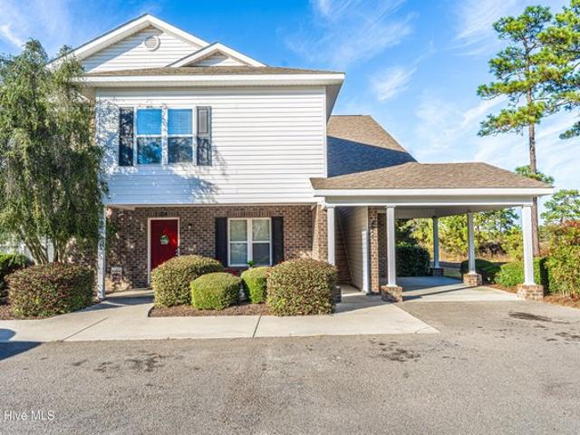 Condo for sale in Aberdeen, North Carolina