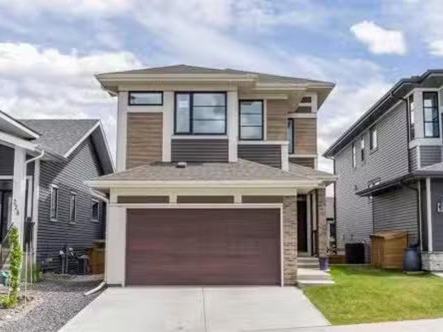 House for sale in Alberta