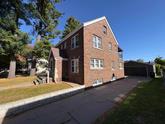 House for sale in Shawano, Shawano County