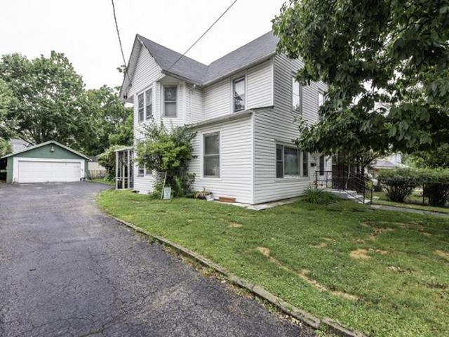 House for sale in Waukegan, Illinois