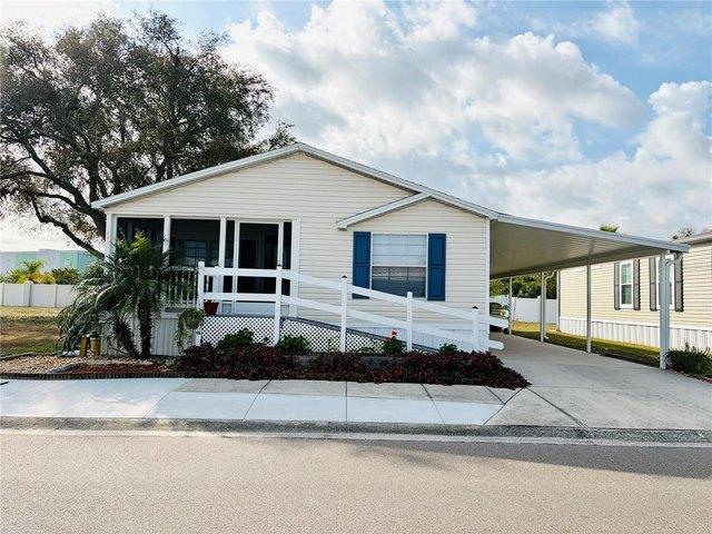 House for sale in Apollo Beach, Florida