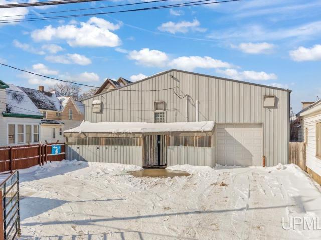Commercial for sale in Escanaba, Michigan