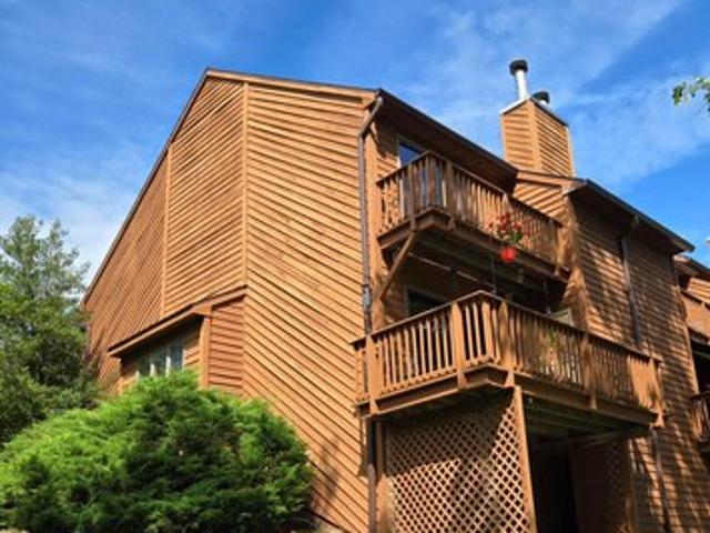 Townhouse for sale in Hedgesville, West Virginia