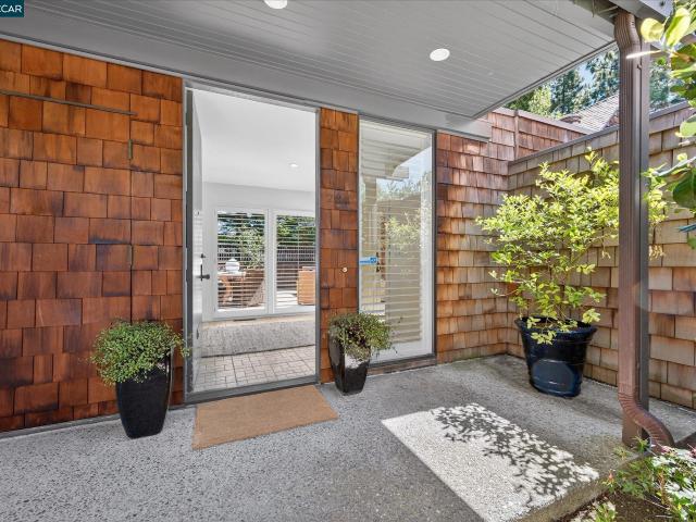 Property for sale in Orinda, California