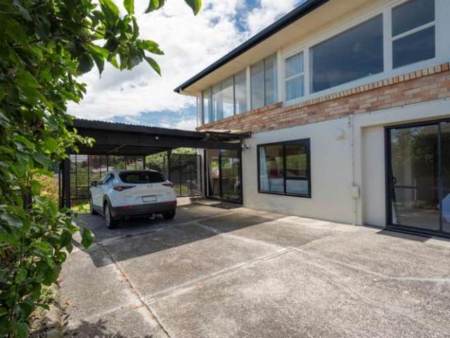 House for sale in Omokoroa, Bay Of Plenty