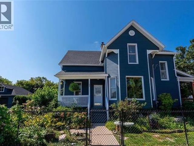 House for sale in Brights Grove, Ontario