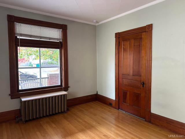 House for sale in Marquette, Marquette County