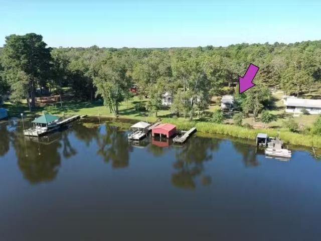 House for sale in Corsicana