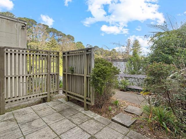 Apartment for rent in Paekākā, Wellington