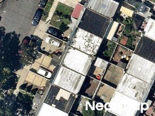 House for sale in Queens, Arverne