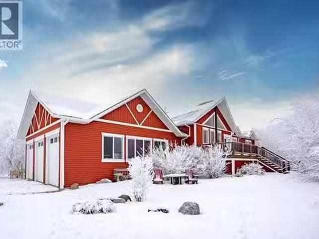 House for sale in Alberta
