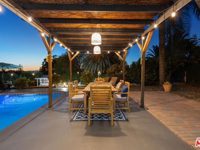 House for sale in Woodland Hills-Warner Center Neighborhood Council District, Canoga Park