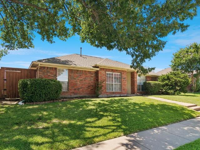 House for sale in Denton, Texas