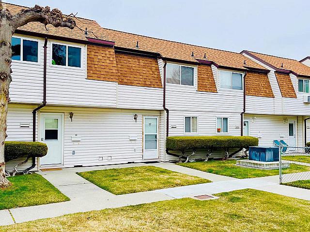Condo for sale in Penticton