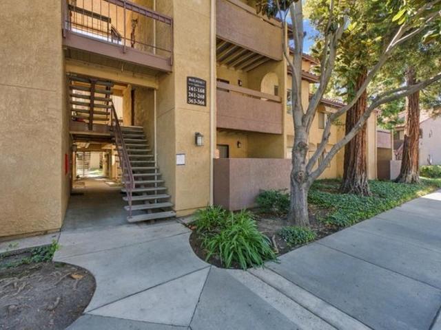Condo for sale in Santa Clara, California