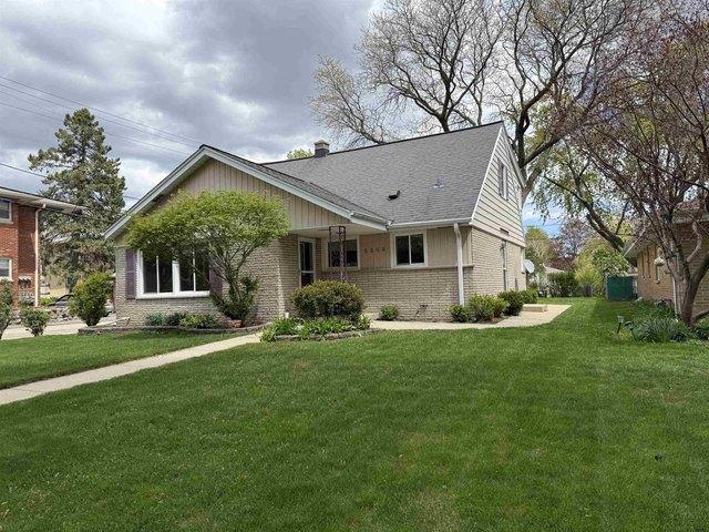 House for sale in Wauwatosa, Wisconsin