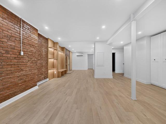 Apartment for rent in Le Sud-Ouest, Montréal