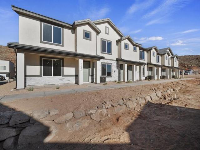 Townhouse for sale in Washington, Washington County