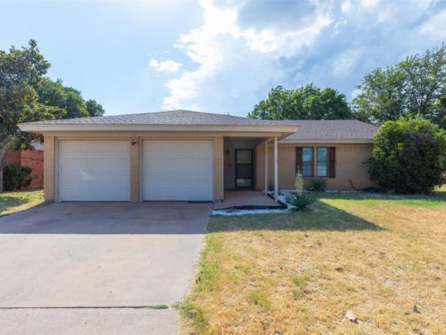 House for sale in Taylor, Texas