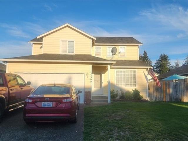 House for sale in Spanaway, Pierce County