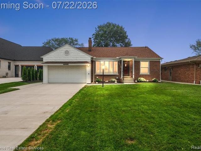 House for sale in Saint Clair Shores, Michigan