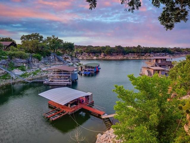 House for sale in Spicewood, Texas